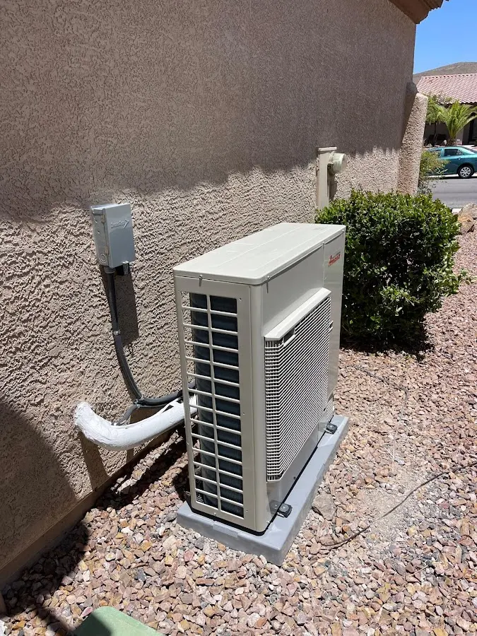 Residential air conditioning condenser unit in Buena Vista